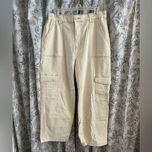 Women's Cream Cargo Pants